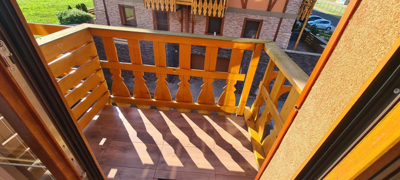 Apartman Beata - Tatragolf Vel'ka Lomnica Buitenkant foto